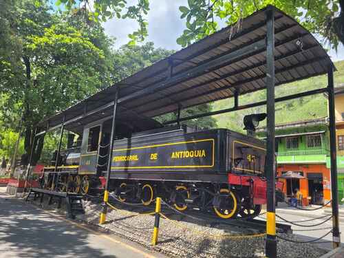 Imagen de Tour a Cisneros Experiencia sobre rieles